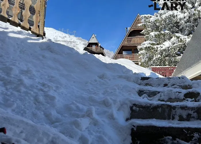 4 Pers Confort 100mdespistes St Lary 4 Etoiles サン・ラリー・スラン